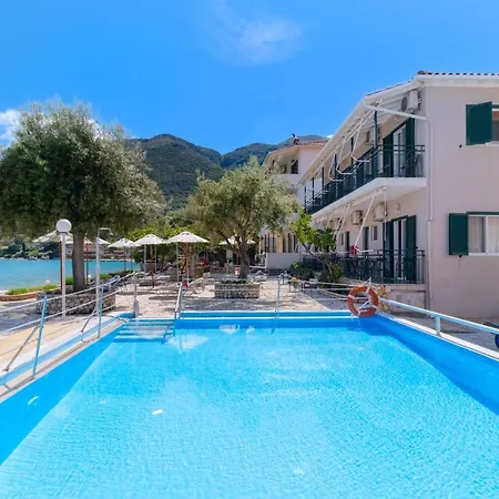 Club - 4 Apartament *